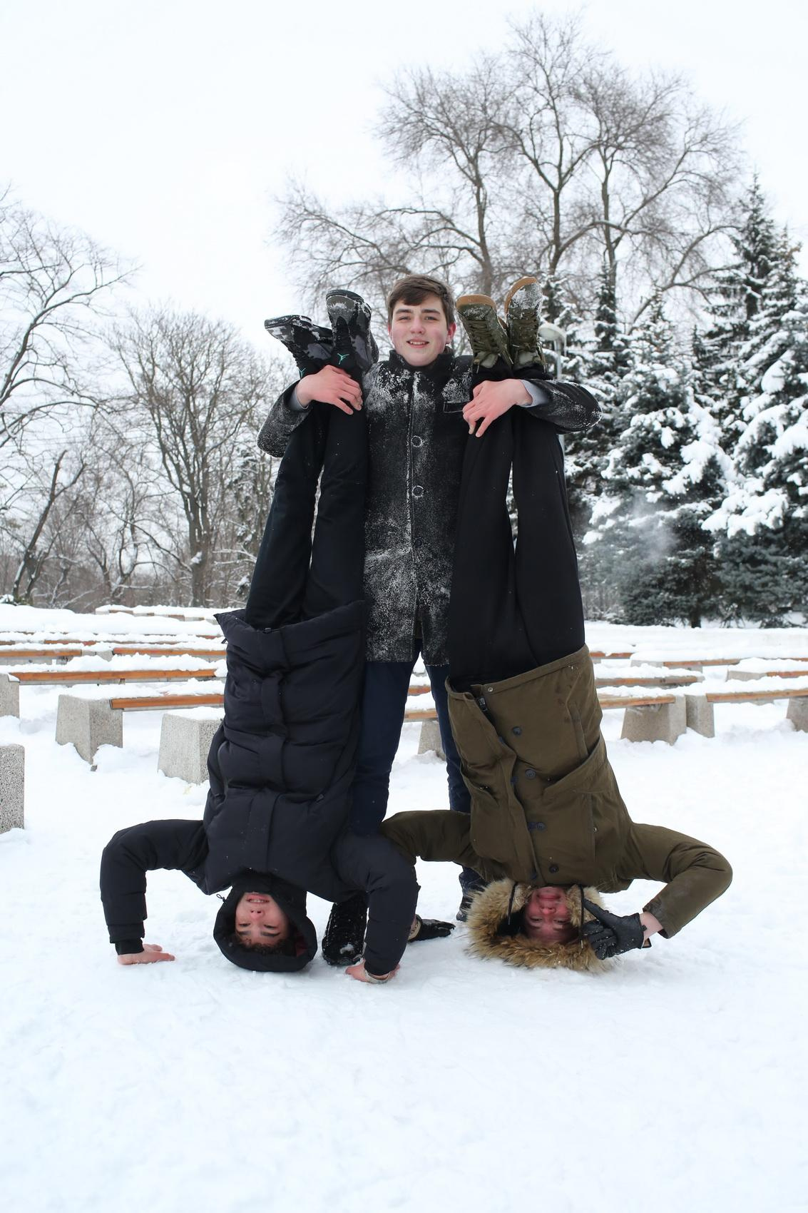 Фотосессии — прогулки. Фотосъемка и изготовление выпускных альбомов в Ростове-на-Дону