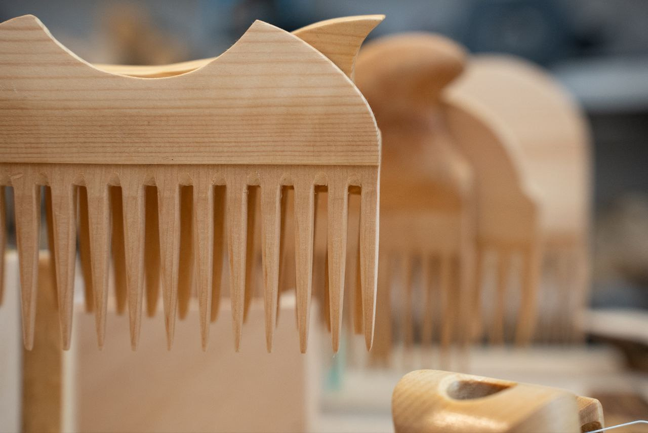 Съемка для мастерской «LIFEforWOOD» 📸+🎬. Видеограф / Фотограф  — Яна Спащанская