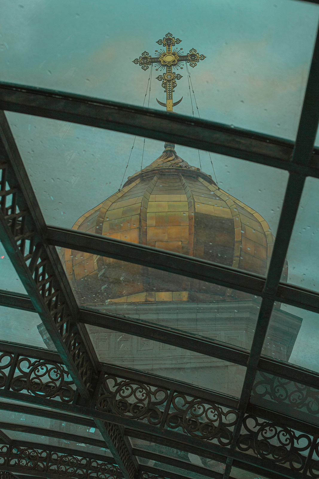 ROSPHOTO. Репортажный, архитектурный, театральный и файн-арт фотограф Лена Мельникова в Москве