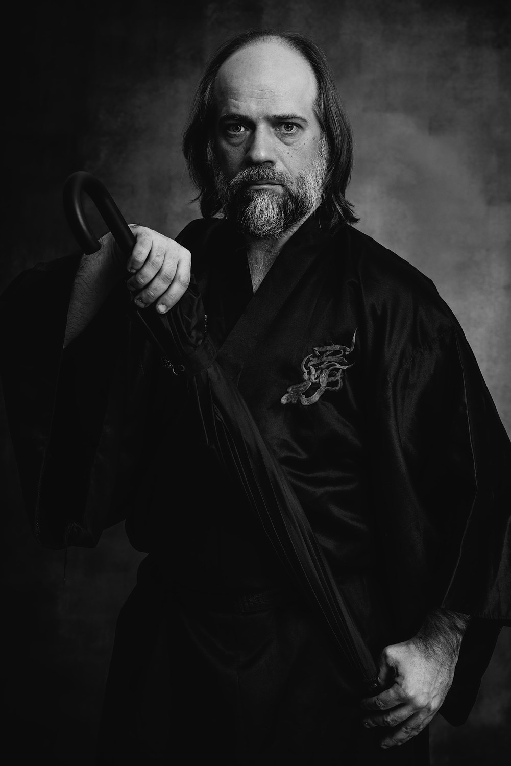 U-ray: Художественный чёрно-белый портрет. U-ray