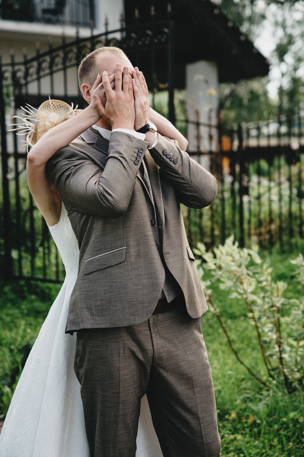 Павел и Ксения (Дом у озера). Свадебный фотограф и видеограф Дмитрий Горяченков
