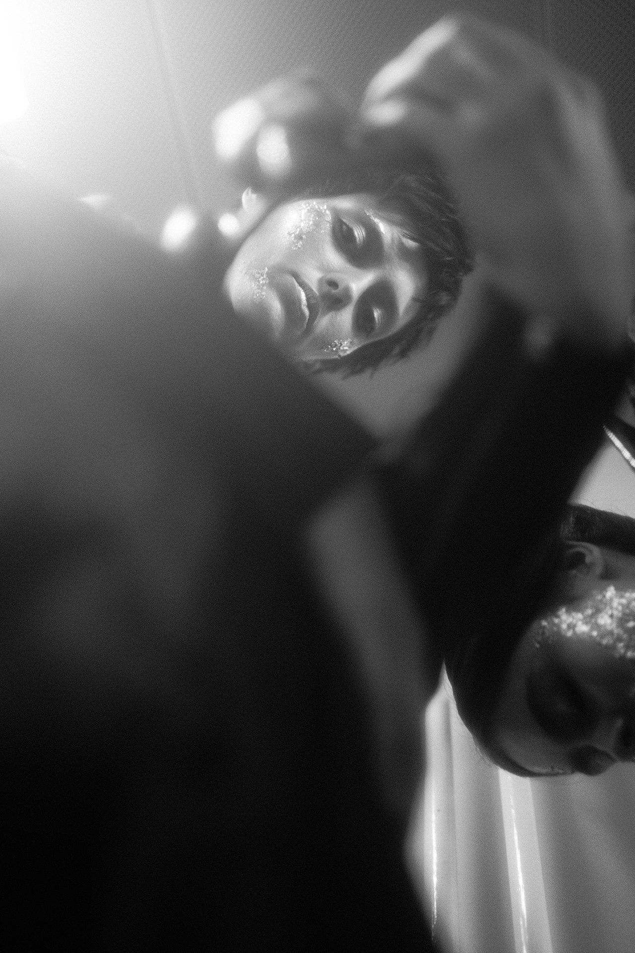 Сзади. SpbFW 2023. Репортажный и студийный фотограф в Санкт-Петербурге Марк Скворцов