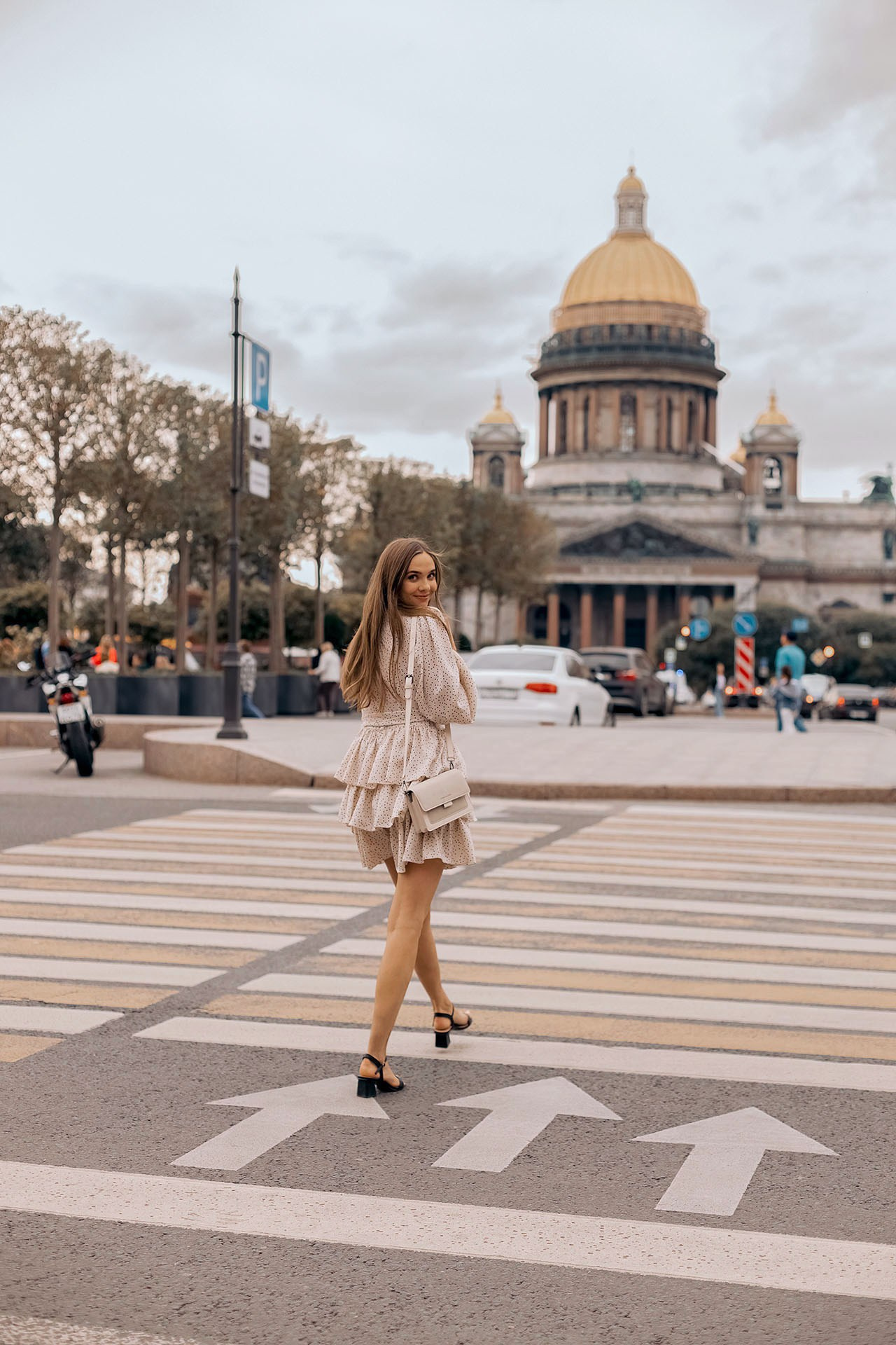 Исаакиевский собор с Юлией. Семейный и детский фотограф в Санкт-Петербурге Антон Алексеев