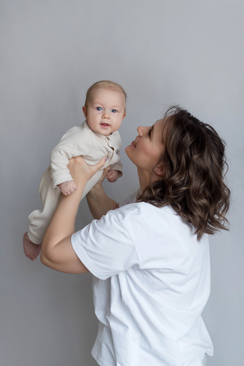 Миша 4 месяца. Фотограф новорожденных Елена Панова