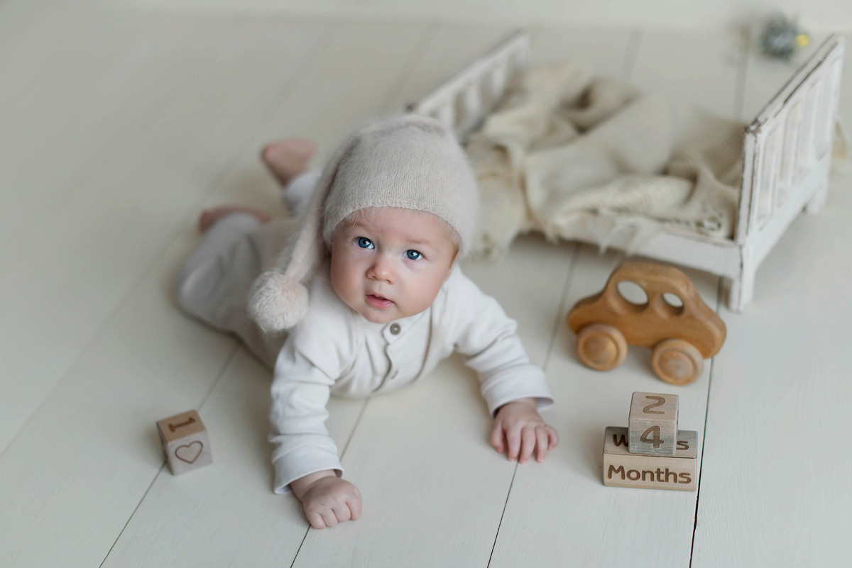 Миша 4 месяца. Фотограф новорожденных Елена Панова