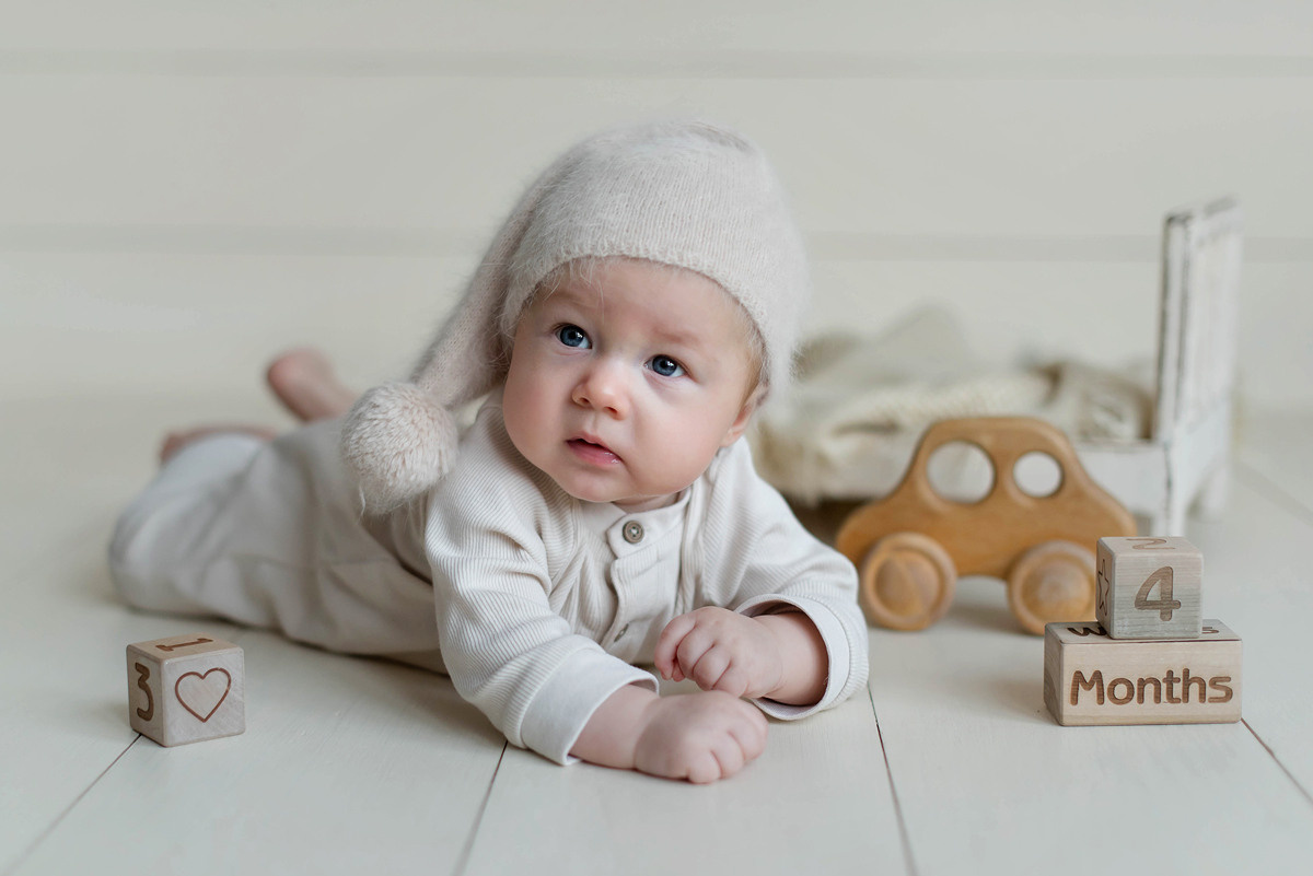 Миша 4 месяца. Фотограф новорожденных Елена Панова