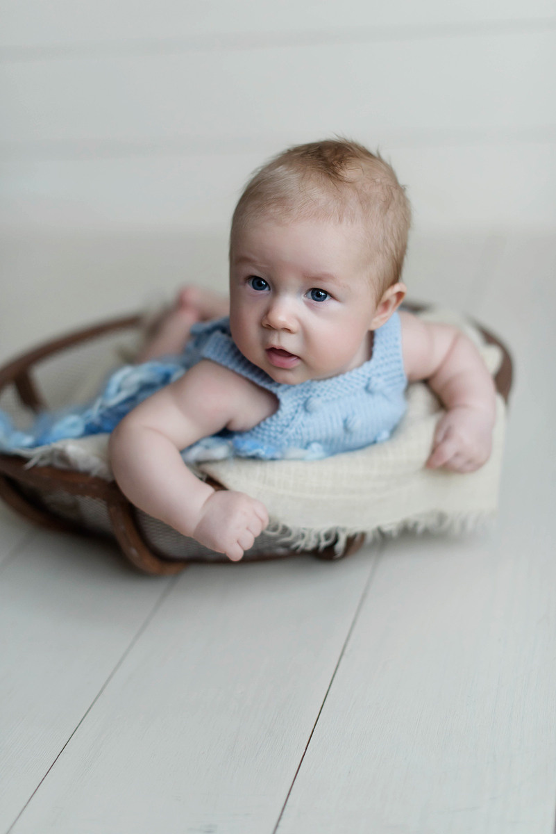 Миша 4 месяца. Фотограф новорожденных Елена Панова