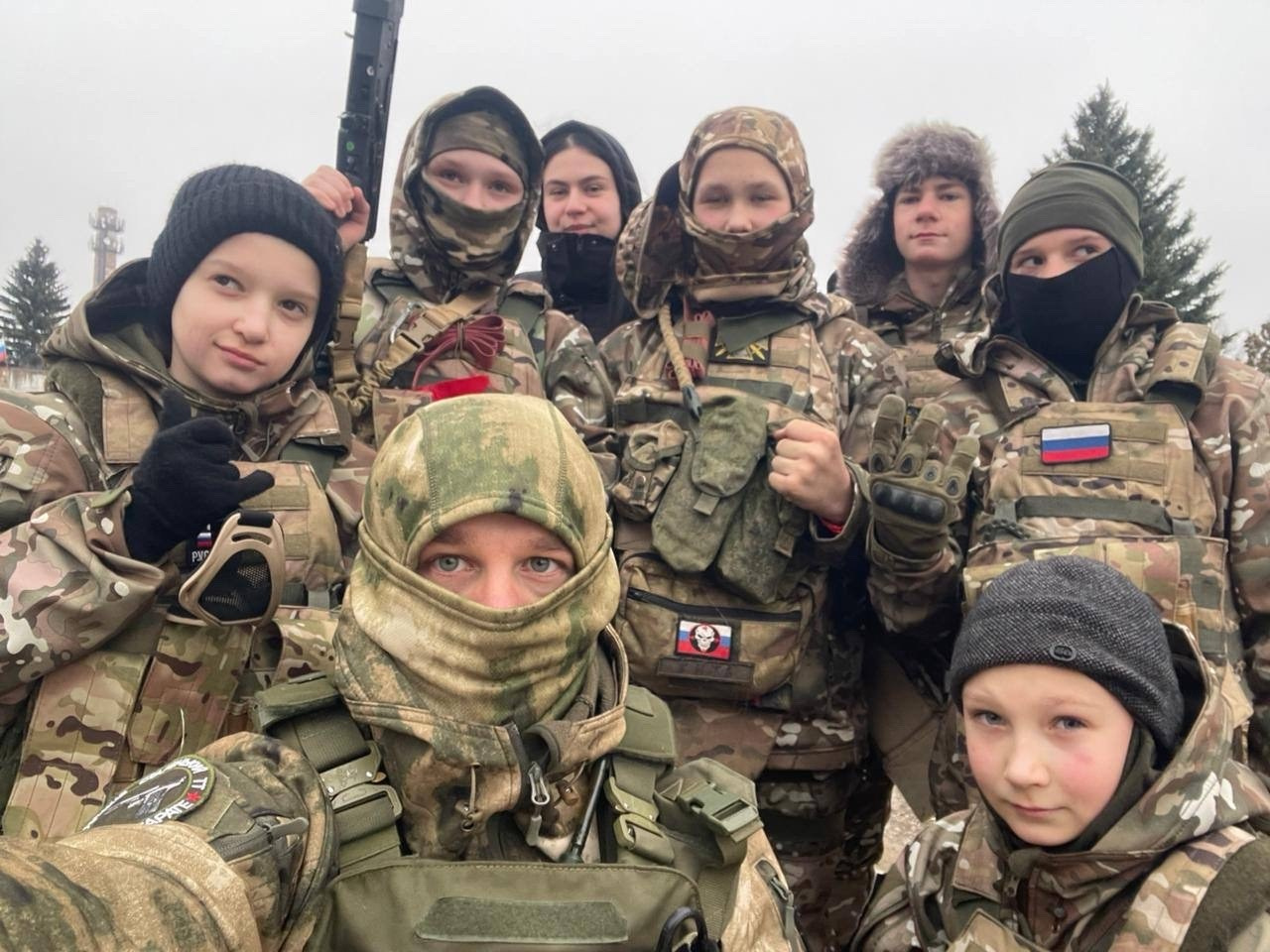 Ратники Отечества спортивно-патриотическая организация в Заокском районе Тульской области страйкбольные игры в Туле в 2025 году 