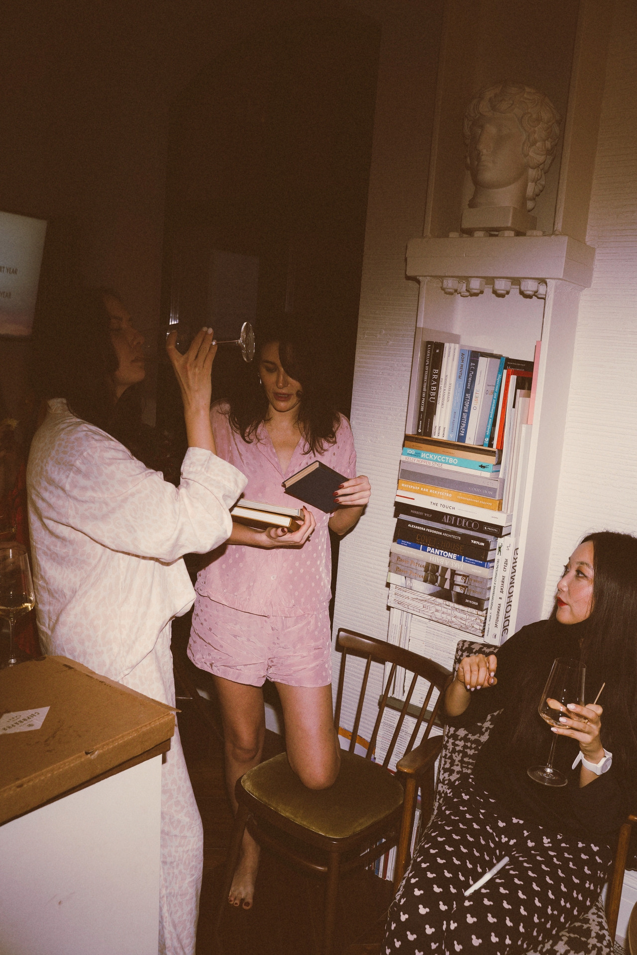 Girl's Xmas Party. Фотограф Серафим Крюков