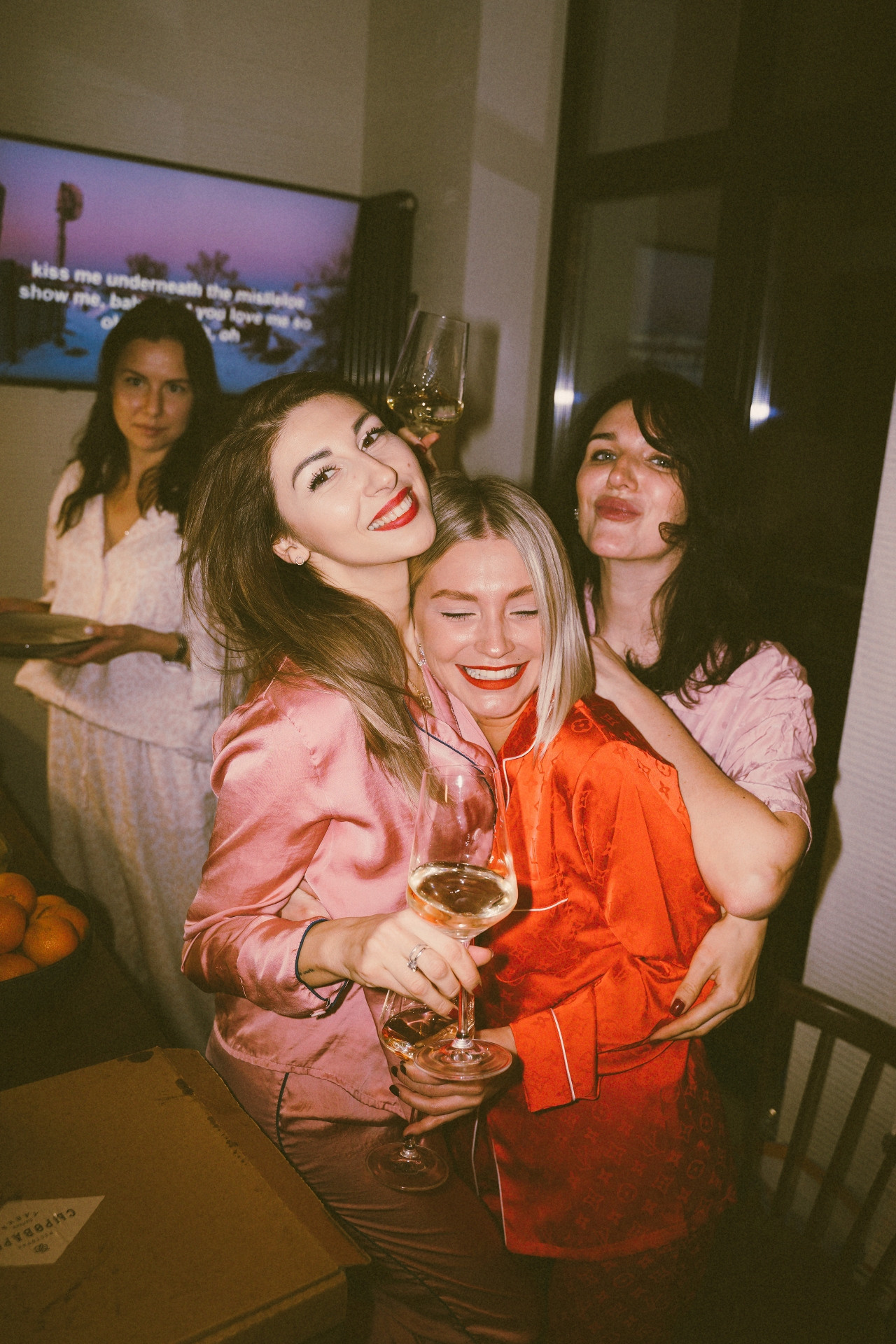 Girl's Xmas Party. Фотограф Серафим Крюков