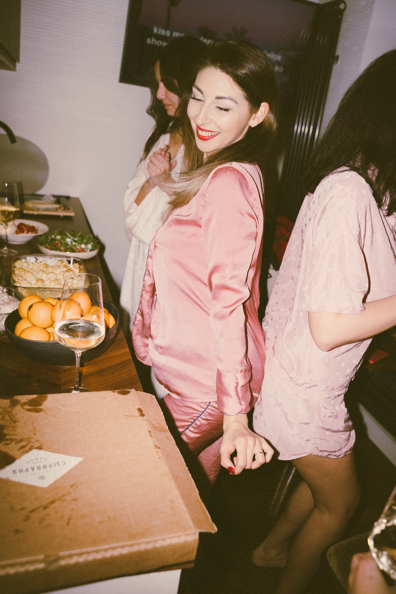 Girl's Xmas Party. Фотограф Серафим Крюков