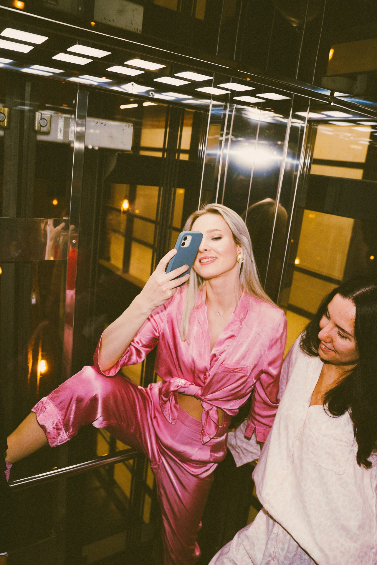 Girl's Xmas Party. Фотограф Серафим Крюков