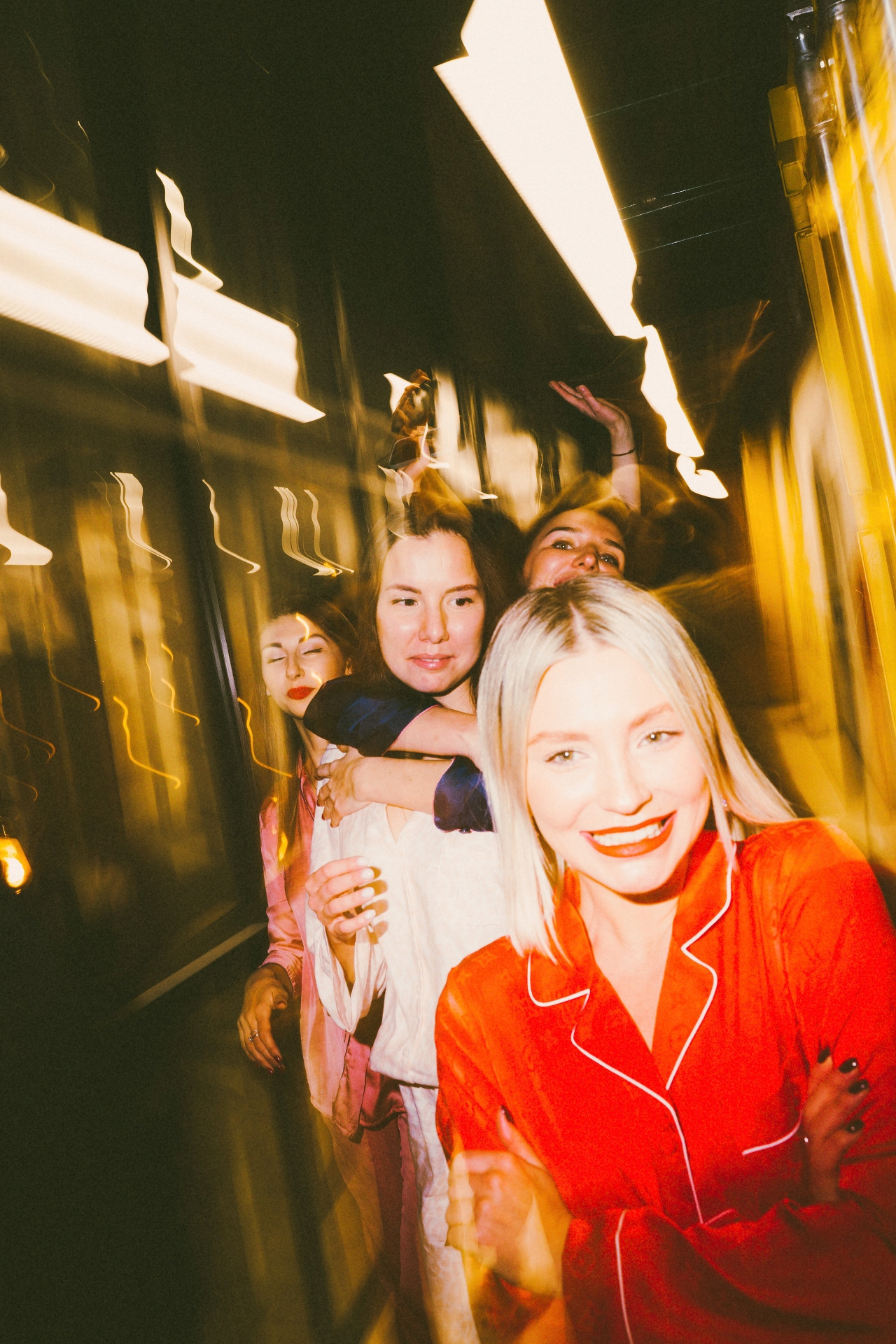 Girl's Xmas Party. Фотограф Серафим Крюков