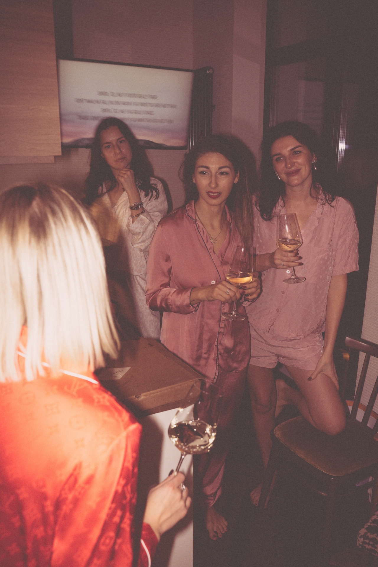 Girl's Xmas Party. Фотограф Серафим Крюков