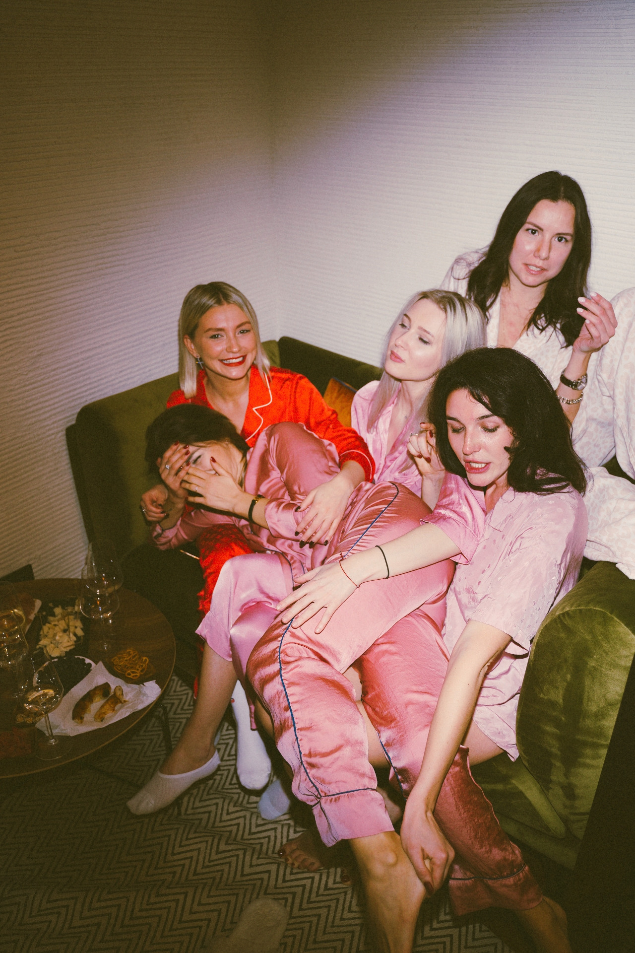 Girl's Xmas Party. Фотограф Серафим Крюков