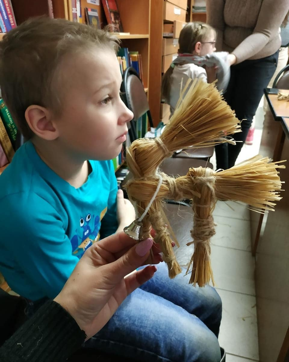 Лошадка из соломы: ожившая народная сказка в руках наших детей ✨🐎