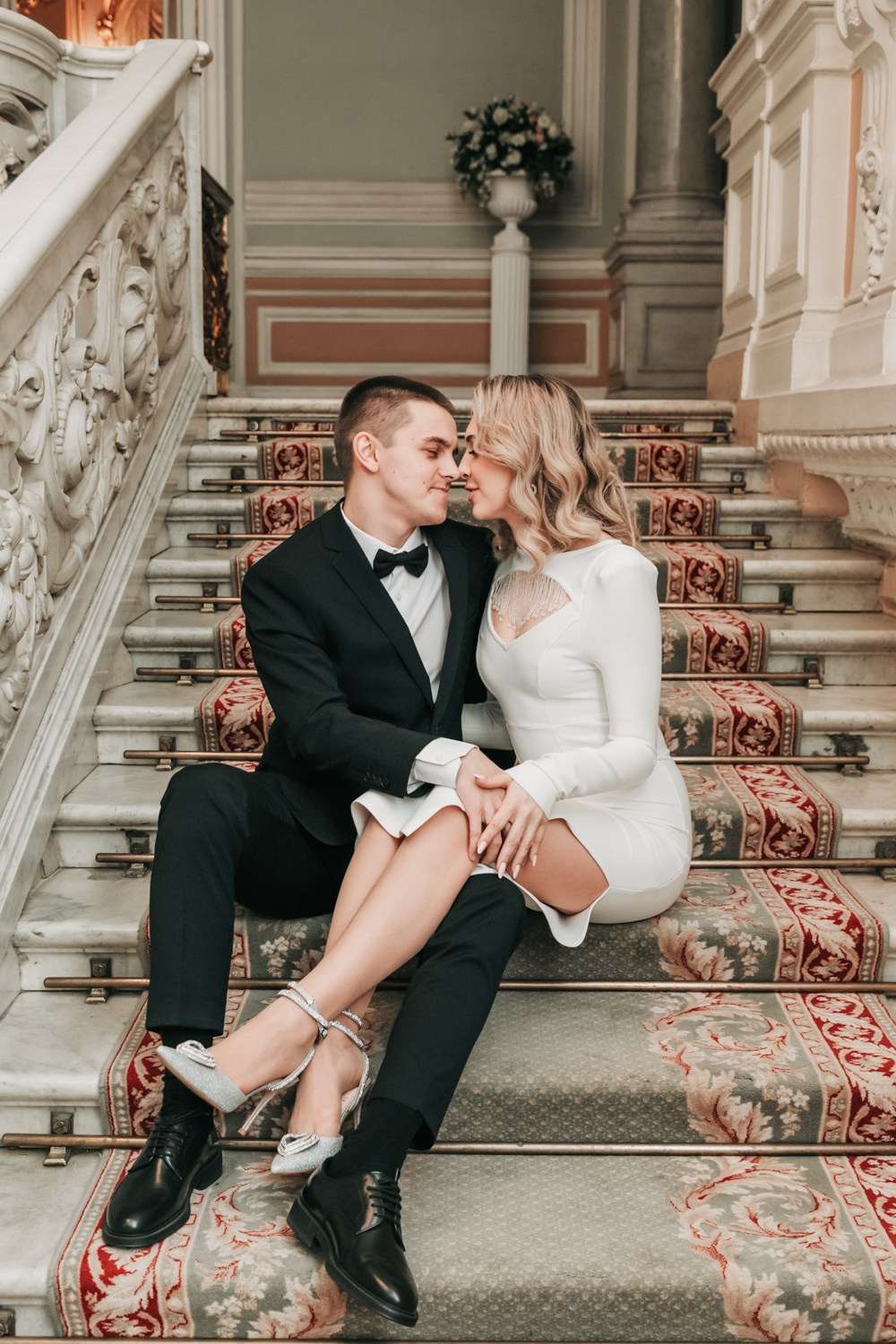 Свадебный фотограф в Санкт Петербурге, Москве. Фотограф крещение венчание в Петербурге! Помогает подобрать храм и посоветовал душевного батюшку в СПб