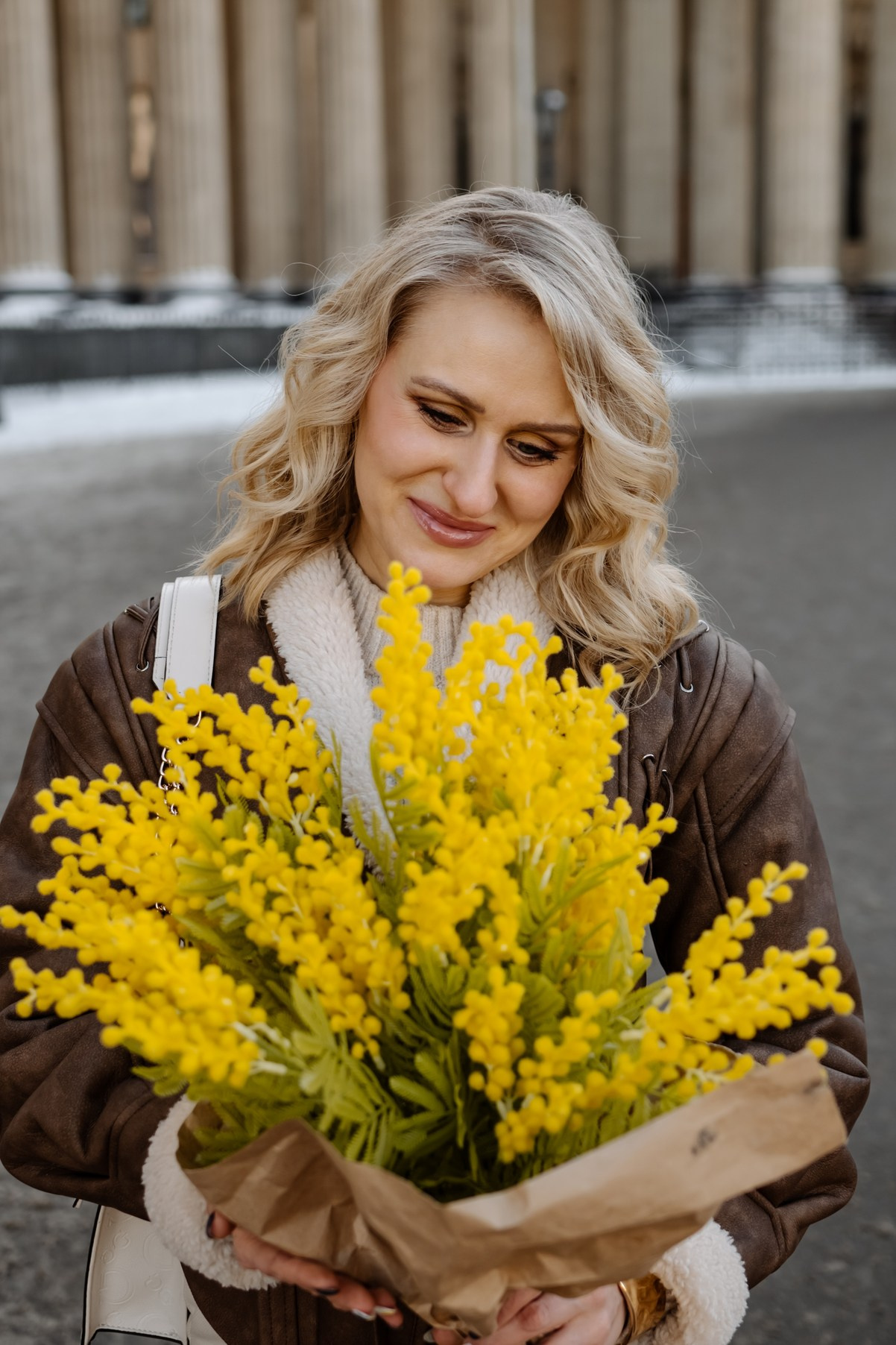 Весна. Прогулка с цветами. Свадебный и семейный фотограф в Санкт-Петербурге Елена Худякова