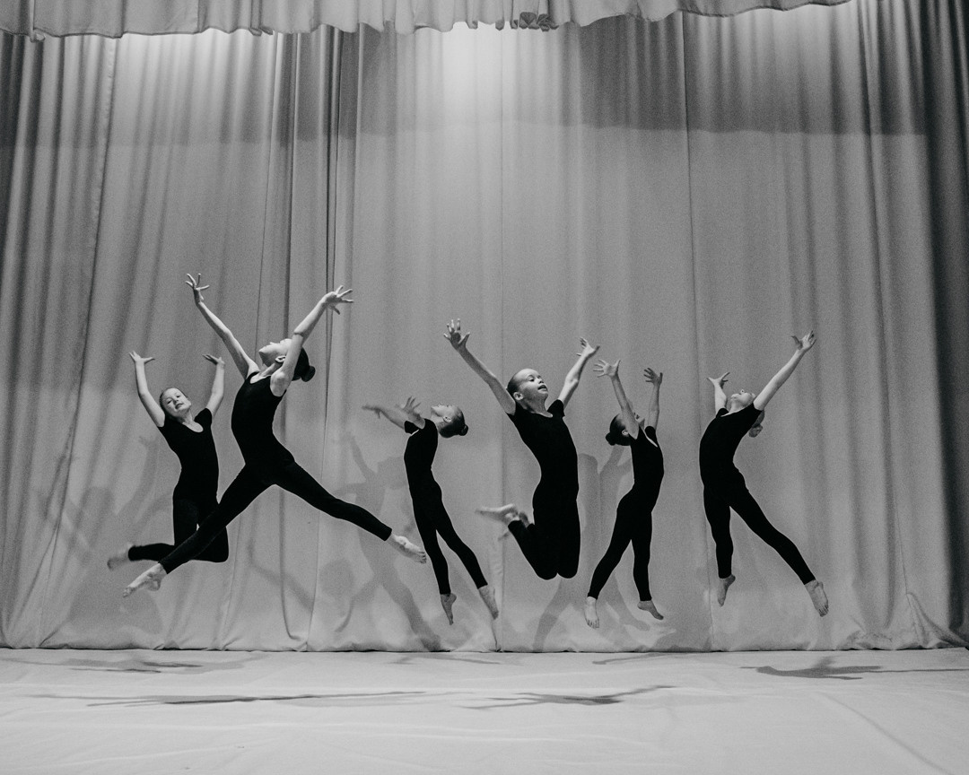 Репортажная съемка хореографии Ансамбль ОГОНЕК. Фотограф в Красноярске / Дивногорске. Файзулина Анастасия