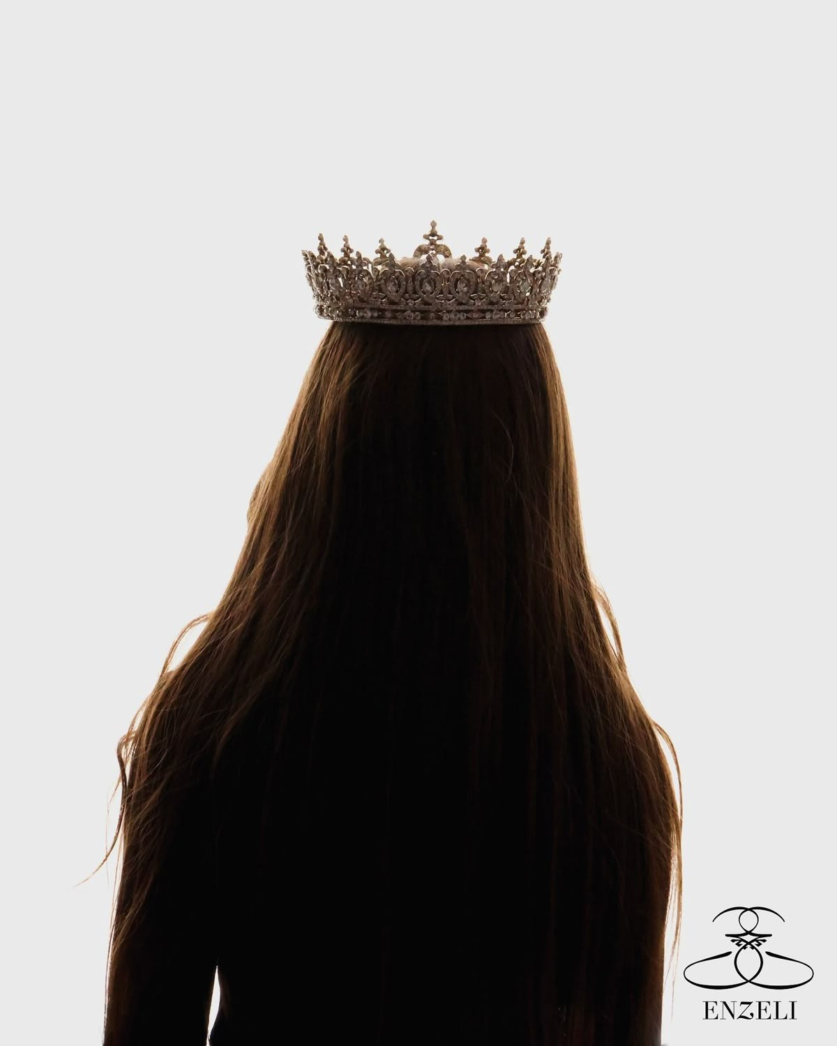 Карты и корона