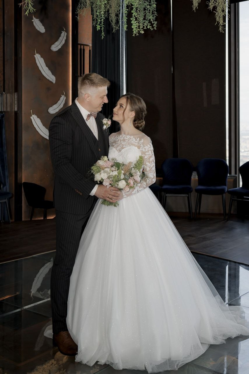 Свадебные букеты и аксессуары. Мария Сурмина-Ким. Флорист