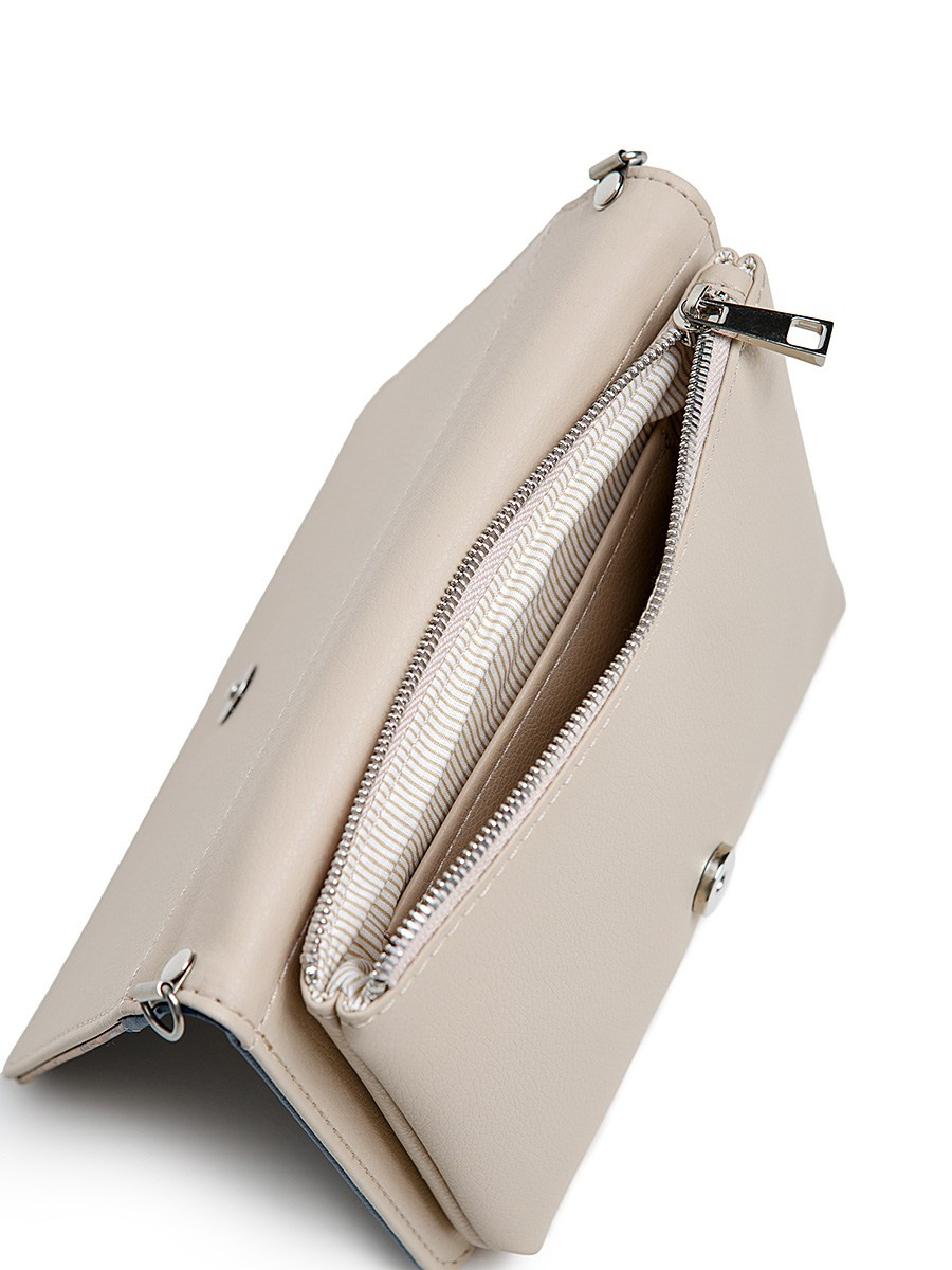 Сумка-клатч. Контент фотограф, съемка для маркетплейсов, фуд съемка и репортажи в Новосибирске Ралия Галеева