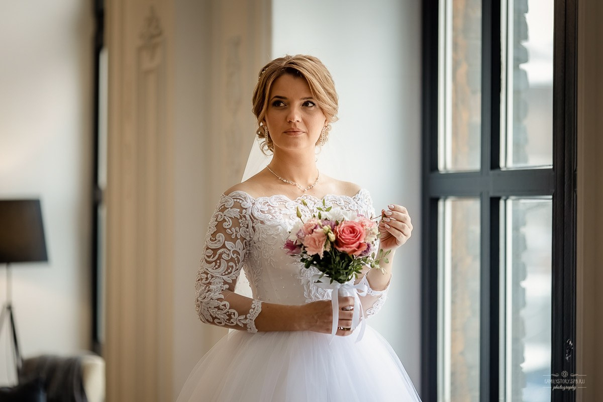 Свадебная фотосессия в интерьере: уют, фактура и свет как у старых мастеров. Свадебный фотограф — Санкт-Петербург (СПб) Питер