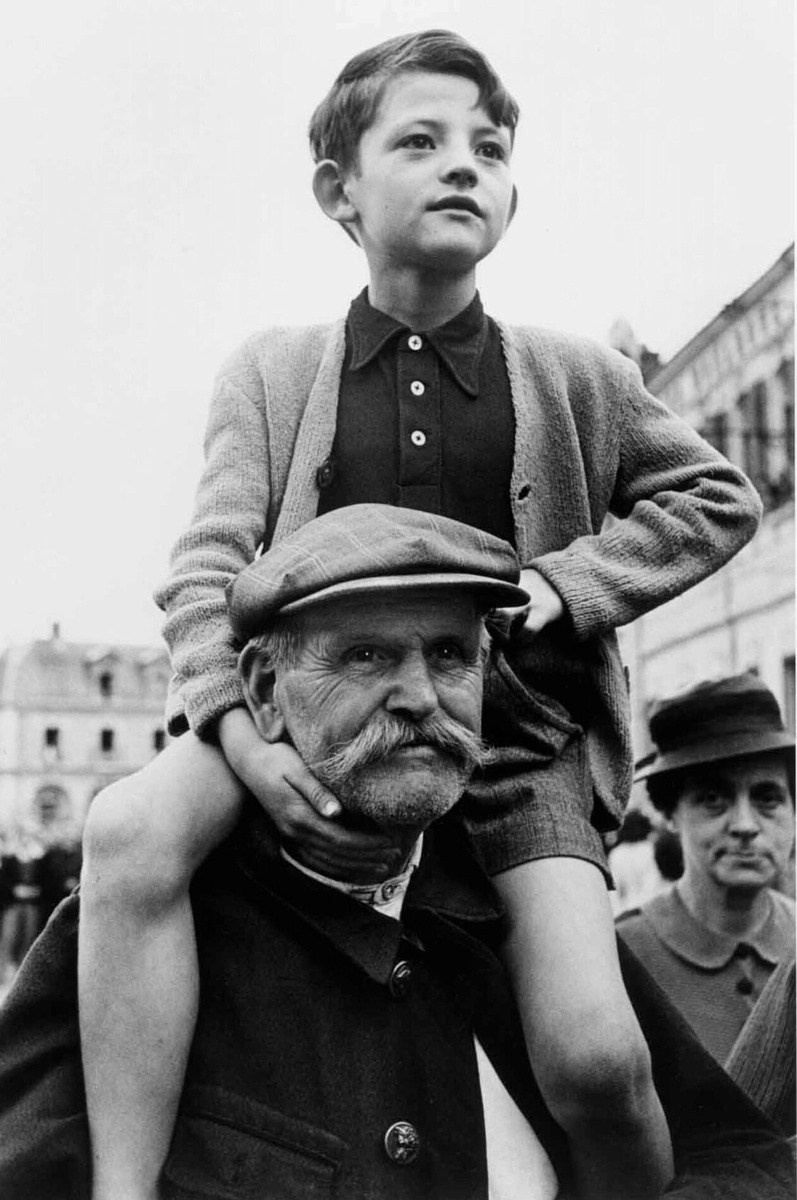 Фотографы, изменившие мир: Роберт Каппа. Фотограф Антон Швец — Монохромная реальность