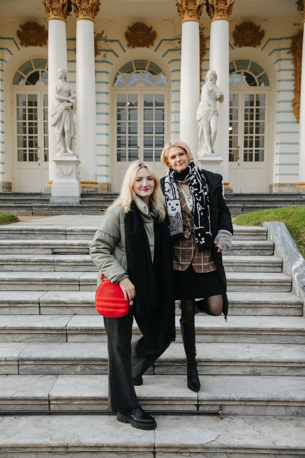 406 Гимназия Пушкин, прогулка 11 класс. Фотограф крещение венчание в Петербурге! Помогает подобрать храм и посоветовал душевного батюшку в СПб