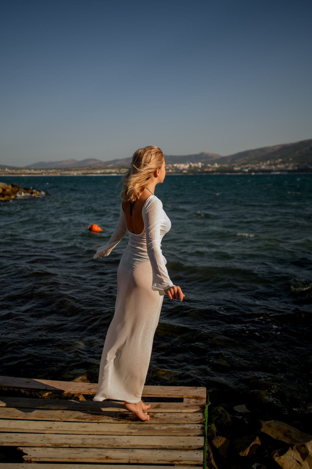 Индивидуальная фотосессия Анастасия на пляже Метрополь — фотограф Жанна Шестопалова