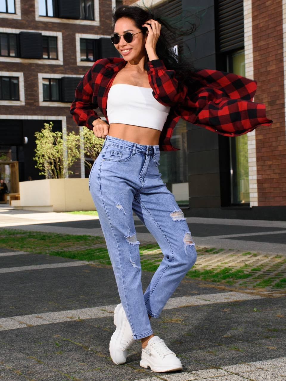 Выездная фотосъемка для бизнеса в Москве и области. Gramy-studio: фото, видео, инфографика и 3D визуализация для маркетплейсов