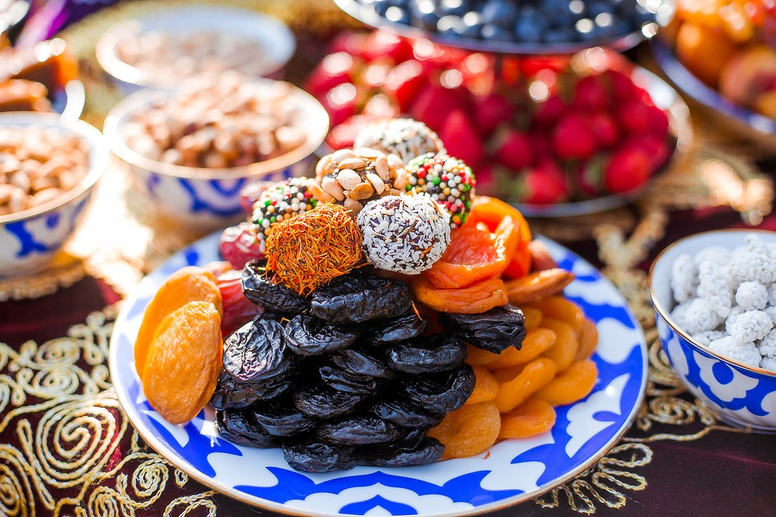 Фотосъемка Юбилея Натальи. Репортажный фотограф Борис Геер