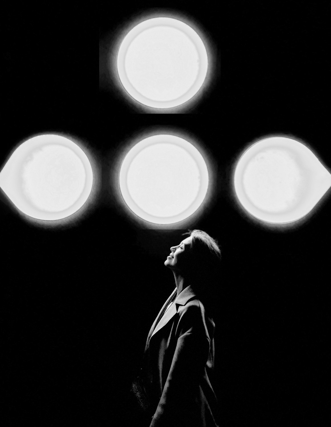 Современная концептуальная фотография о теле, уязвимости и идентичности. Визуальная практика на стиле честности, пост-иронии и искусства.Рекламная фотография, Концептуальная фотография, Современный художник, Психология, Коммерческий фотограф, Репортажный фотограф, Стрит фотография, Арт, Сюрреализм, Мобильная фотография, Снято на айфон, Дима Бурза