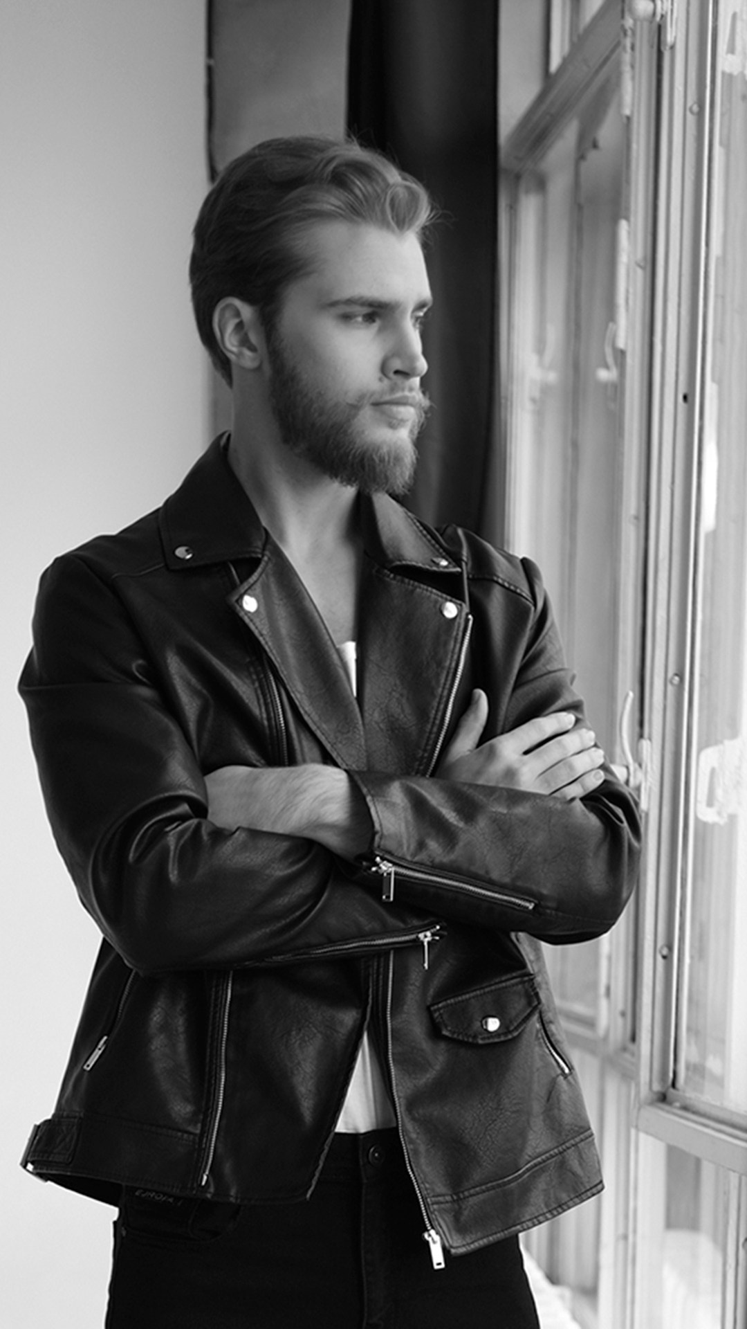 Монохромный фотограф