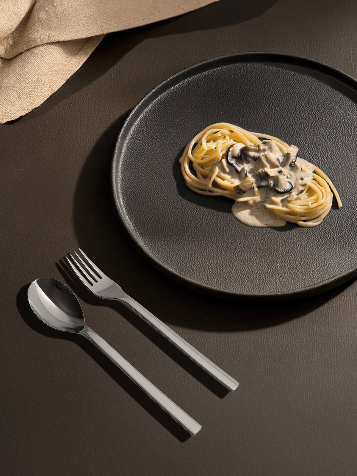 Столовые приборы. Предметный фотограф, инфографика и видео в Санкт-Петербурге