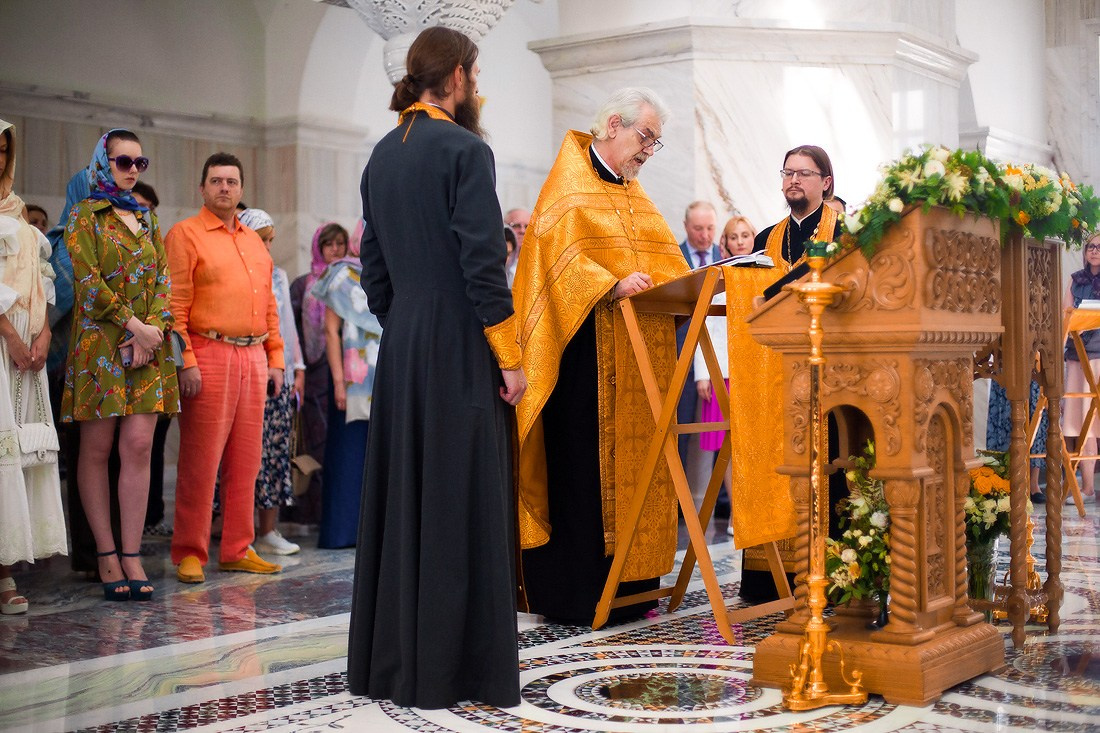 Выпускной в гимназии «Василиада». Репортажный фотограф Борис Геер