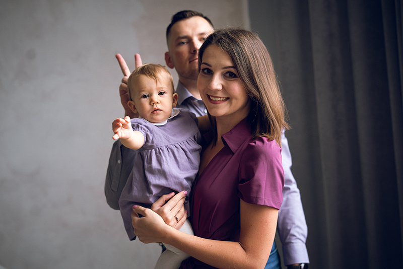 Семейная фотосессия на 1 годик ребенку с родителями в Москве - Анна Бо. Видеограф в Москве Анна Бортникова