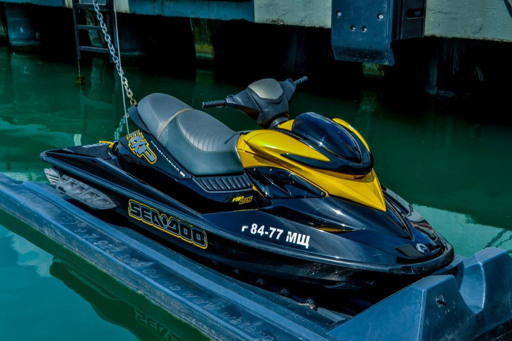 Вейкборд Гидроциклы Вейксерф Электросерф в Сочи Заказать. Аренда Яхт в Сочи от Эконом до Премиум Класса