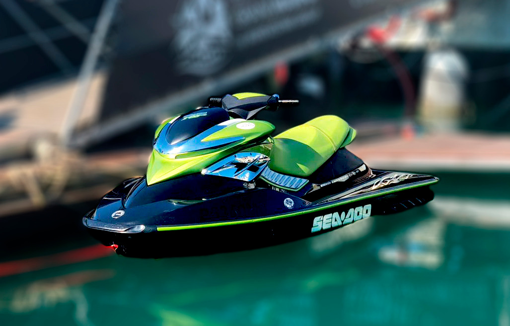 Вейкборд Гидроциклы Вейксерф Электросерф в Сочи Заказать. Аренда Яхт в Сочи от Эконом до Премиум Класса