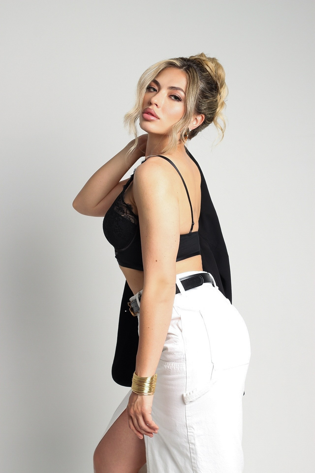 Съёмка с искусственным светом. Фотограф Иванова Елена в Иркутске