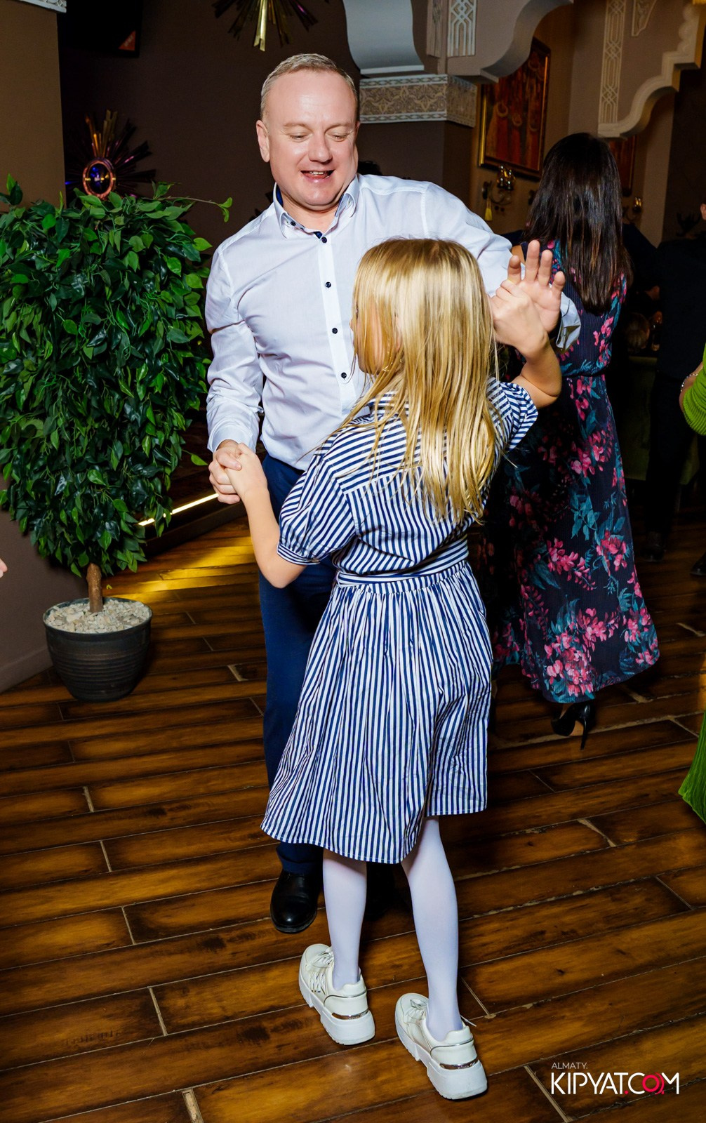 РЕСТОРАН NARSHARAB. КИПЯТКОМ АЛМАТЫ!