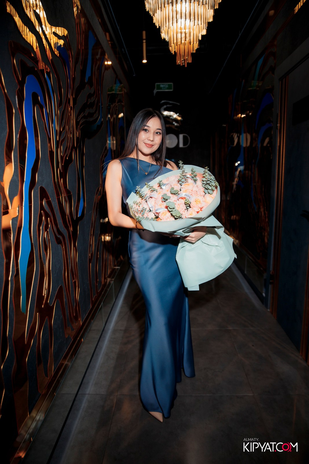 MOOD KARAOKE & TERRACE. КИПЯТКОМ АЛМАТЫ!