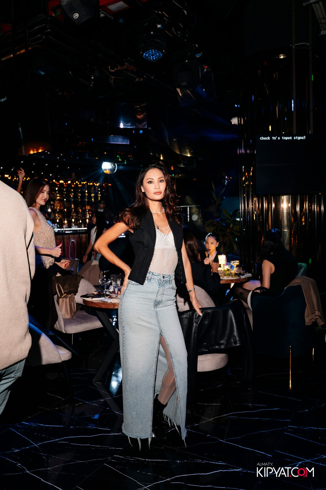 KARAOKE BATTLE В MOOD KARAOKE & TERRACE. КИПЯТКОМ АЛМАТЫ!