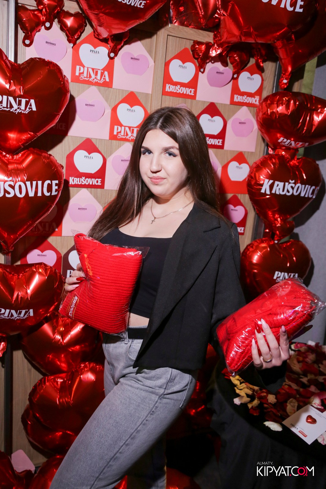 ПИНТА НА ТУЛЕБАЕВА. КИПЯТКОМ АЛМАТЫ! Фотосъемка мероприятий в Алматы