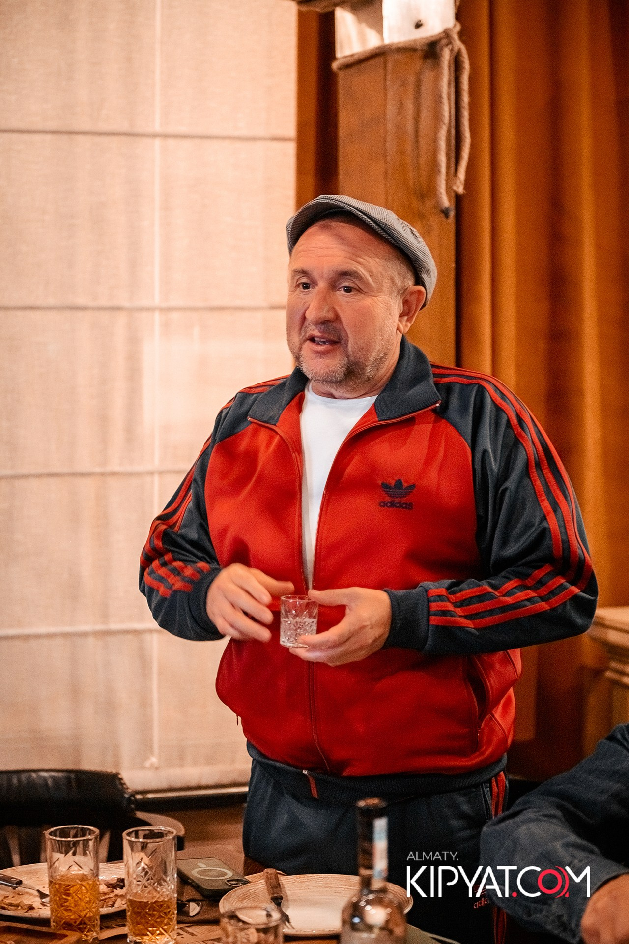 ДЕНЬ РОЖДЕНИЯ СЕРГЕЯ. КИПЯТКОМ АЛМАТЫ!