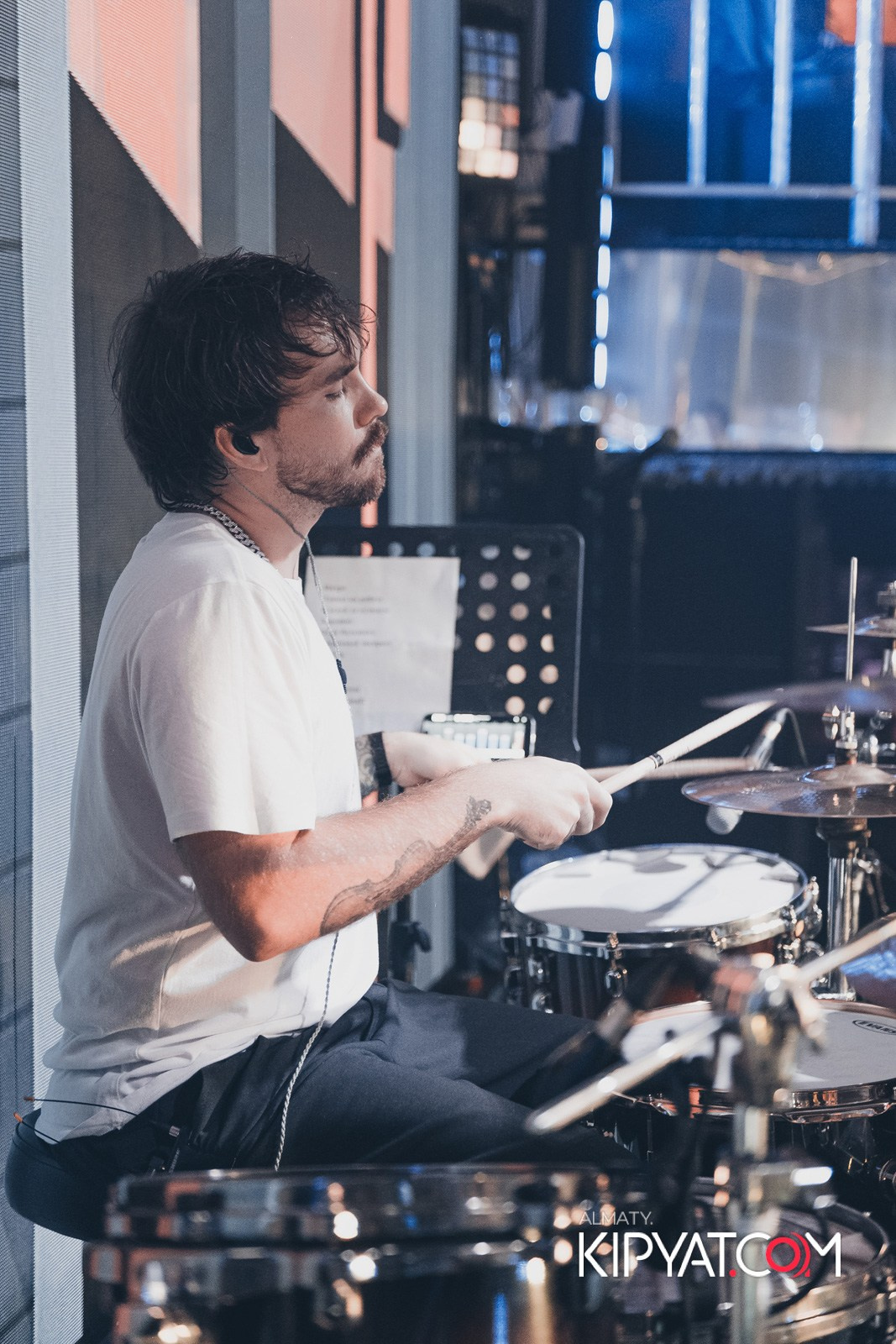 SANTA BARBARA — SPECIAL QUEST МИТЯ ФОМИН. КИПЯТКОМ АЛМАТЫ!