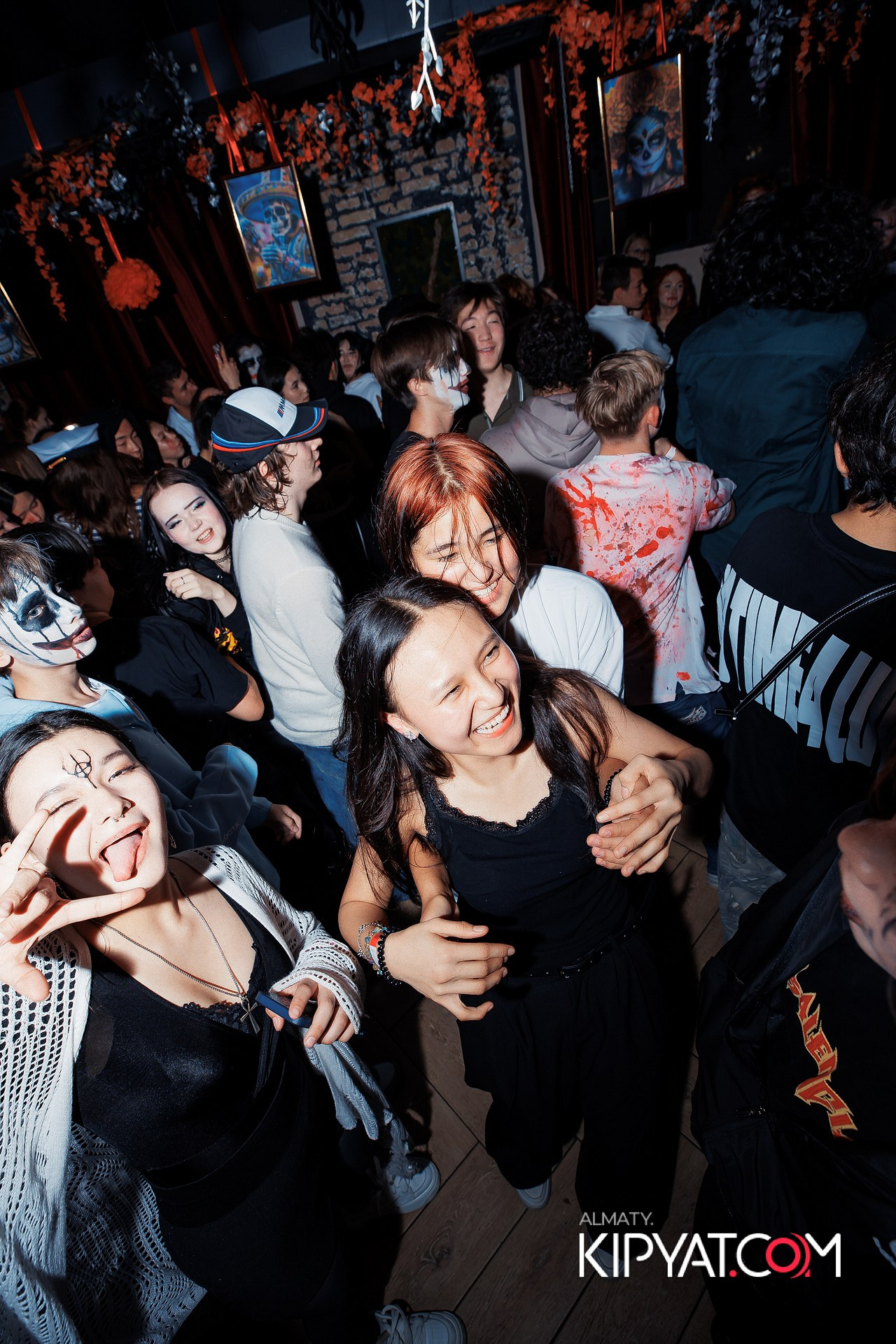 KRASNOFF PARTY ROCKY HORROR BAR. КИПЯТКОМ АЛМАТЫ!