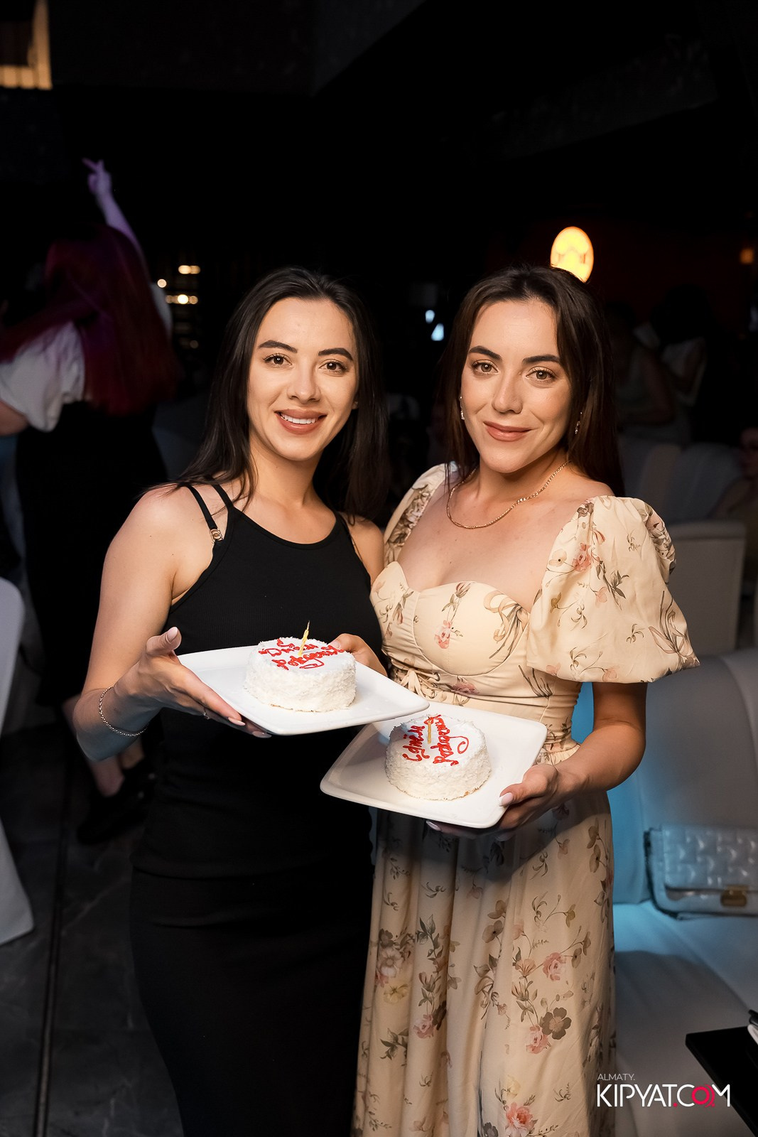 МУЗЫКАЛЬНОЕ ЛОТО В HIT RETRO. КИПЯТКОМ АЛМАТЫ!