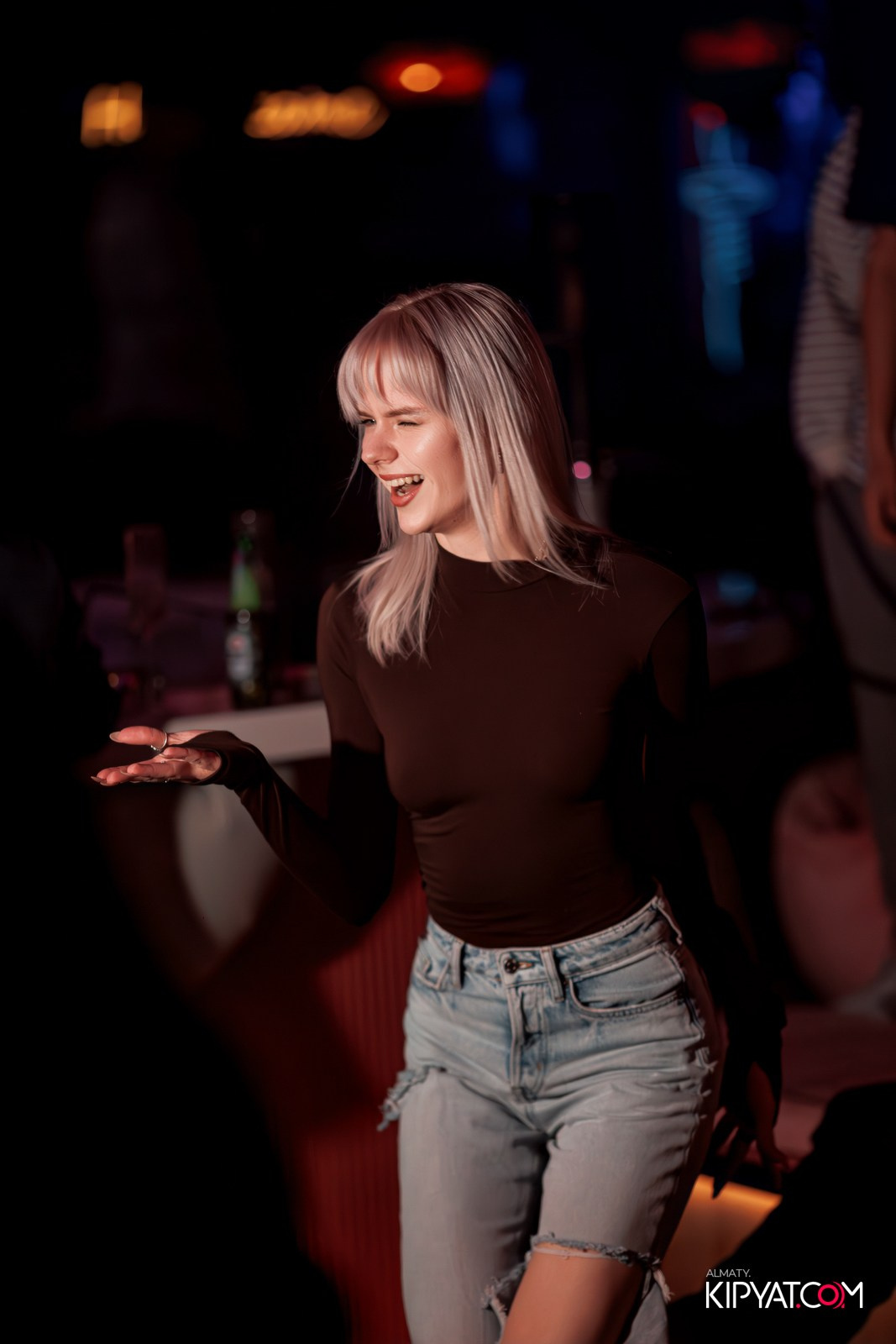 SANTA RAVE В НОЧНОМ КЛУБЕ SANTA BARBARA. КИПЯТКОМ АЛМАТЫ!