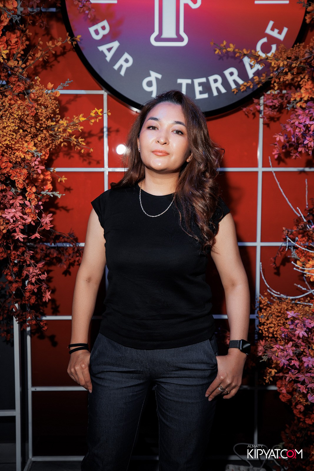 FRIENDS BAR & TERRACE. КИПЯТКОМ АЛМАТЫ!